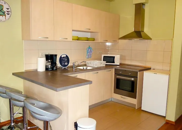 Tamaris Τρογκίρ