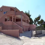 Tamaris Traù